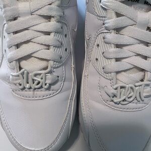 Women’s Nike Air Max 90 Limited Edition